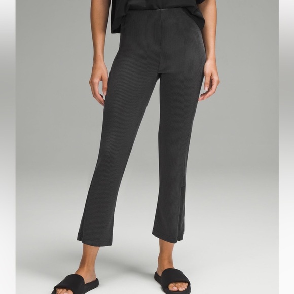 lululemon athletica Pants - Lululemon Ribbed Softstream Zip-Leg High-Rise Cropped Pant 25 inches